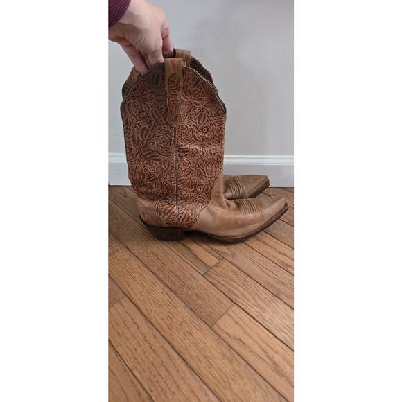 Nocona Shoes - Vintage WOMENS NOCONA SNIP TOE COWBOY BROWN BOOTS Embossed Women’s 10